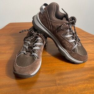 New Balance ABZORB women's Brown Athletic Shoes, SZ 7.5.